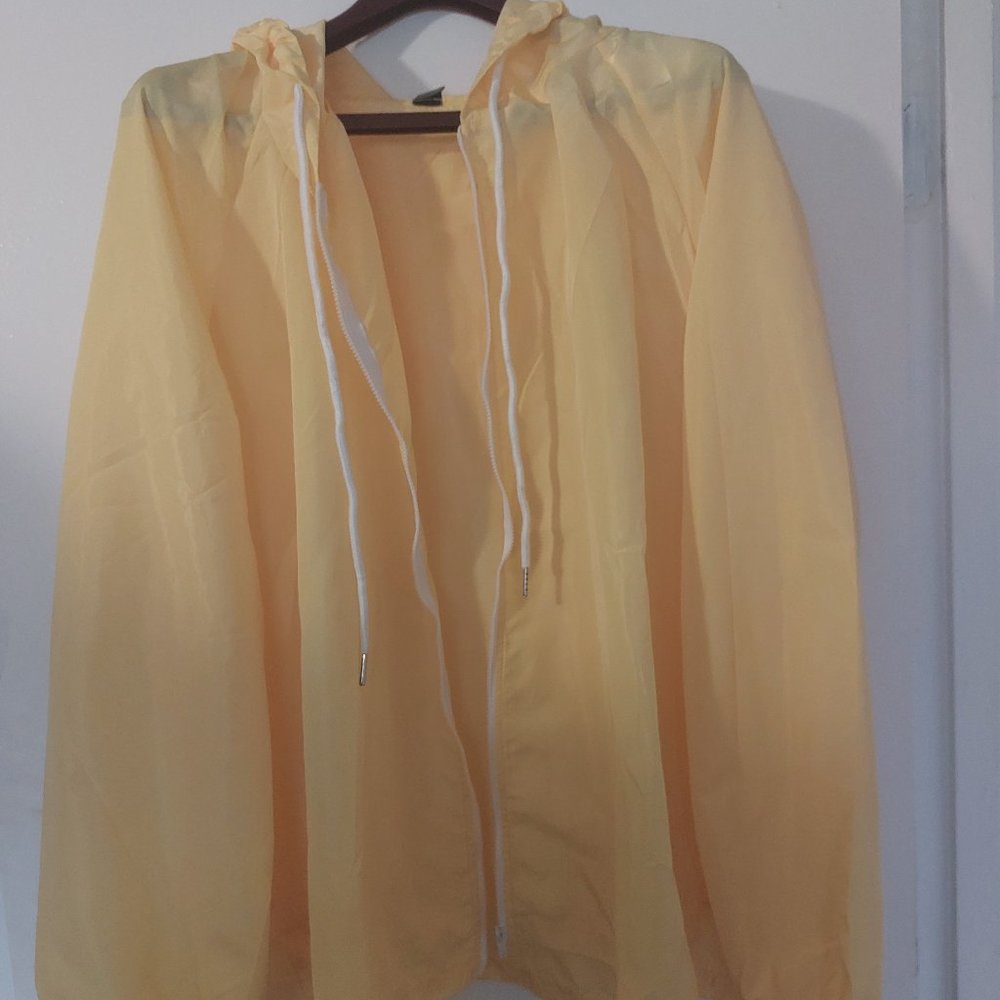 Yellow Lightweight Raincoat Windbreaker w Hood 3X Plus Size